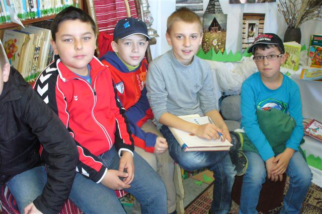 Kniznica 2014 10.JPG